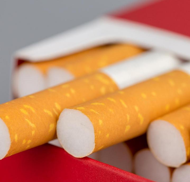 Un large choix de produits pour les fumeurs et vapoteur.