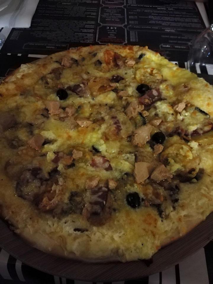 Pizza fait maison Lautrec